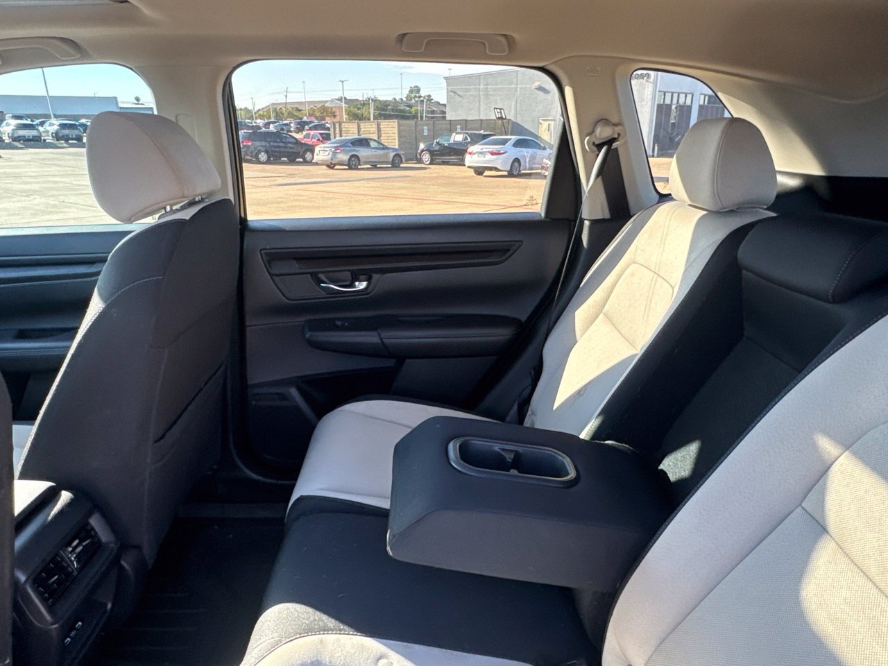 Used 2025 Honda CR-V EX image 40