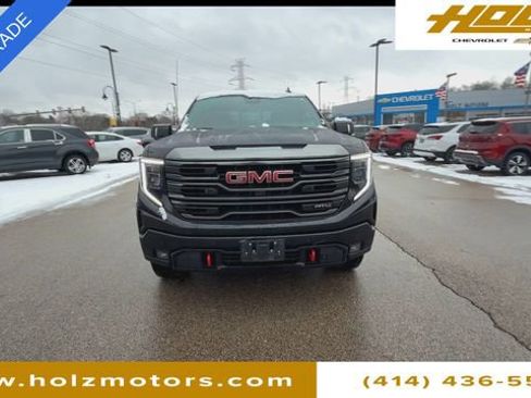 Used 2023 GMC Sierra 1500 AT4 w/ AT4 Premium Package image 3