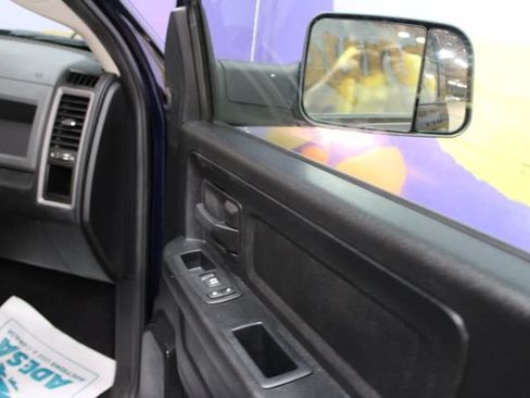 Used 2017 RAM 1500 ST w/ SXT Appearance Group AWD/4WD image 11