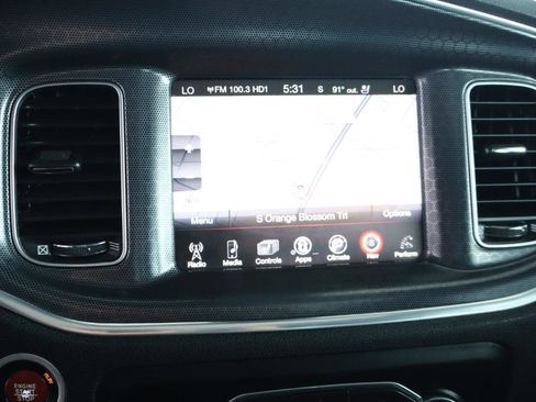 Used 2016 Dodge Charger SRT w/ Harman/Kardon Audio Group RWD image 28