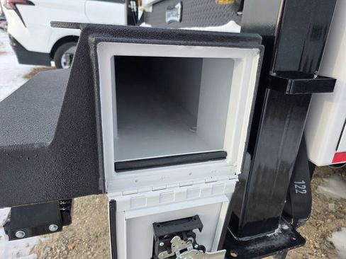 New 2026 Ford F550 4x4 Supercab Super Duty image 33