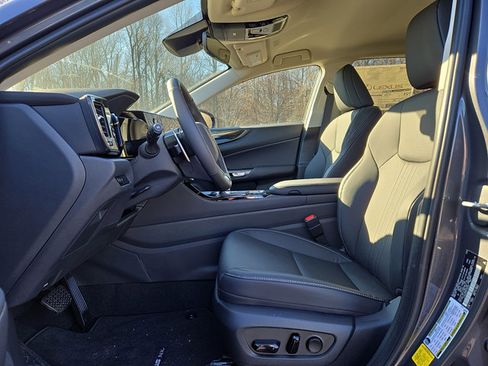 New 2026 Lexus NX 350 AWD image 9