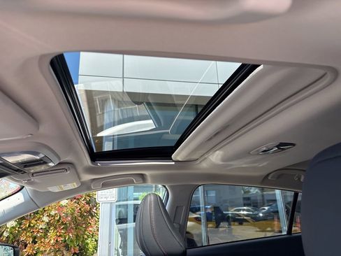 Certified 2025 Subaru Crosstrek 2.5i Limited w/ Crosstrek Mirror Package AWD/4WD image 24