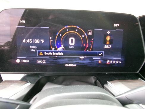 Used 2025 Chevrolet Tahoe LT AWD/4WD image 16