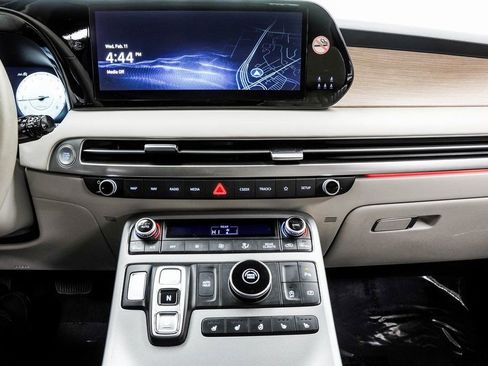 Used 2024 Hyundai Palisade Limited FWD image 26