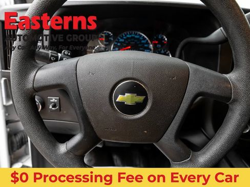 Used 2021 Chevrolet Express 2500 RWD image 10