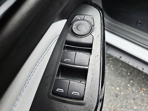 Used 2026 Chevrolet Trax LT FWD image 14