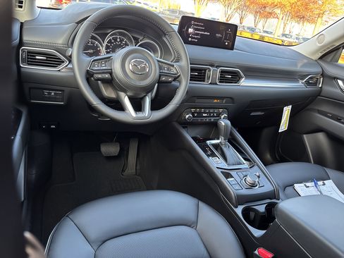 New 2025 MAZDA CX-5 AWD 2.5 S w/ Select Package image 16