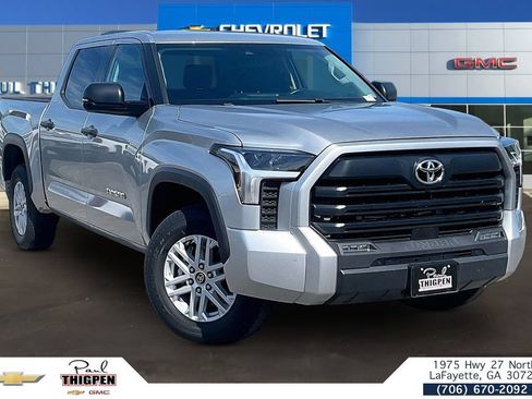 Used 2023 Toyota Tundra SR5 w/ SR5 Convenience Package RWD image 1