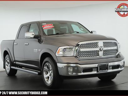 Used 2017 RAM 1500 Laramie w/ Convenience Group
