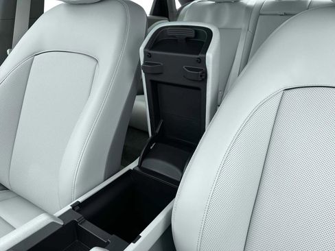 New 2025 Hyundai Ioniq 6 SEL image 18