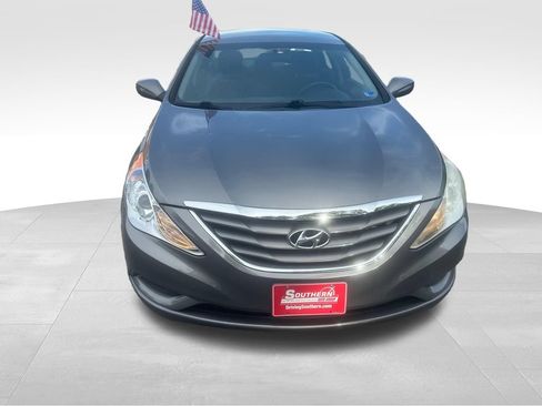 Used 2011 Hyundai Sonata GLS FWD image 32