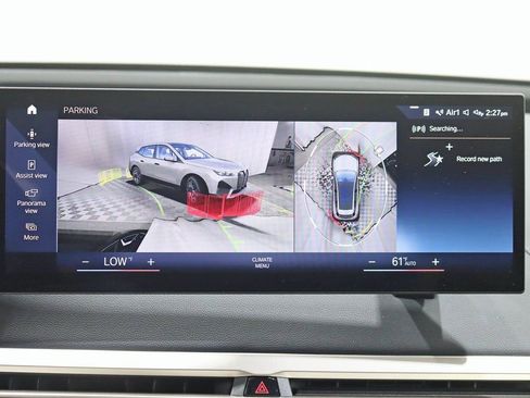 Used 2023 BMW iX xDrive50 w/ Premium Package image 21