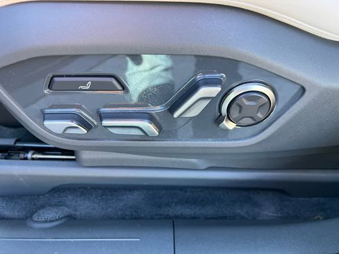 Certified 2024 Kia EV9 GT-Line AWD/4WD image 20
