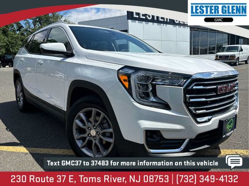 Certified 2024 GMC Terrain SLT AWD/4WD image 1