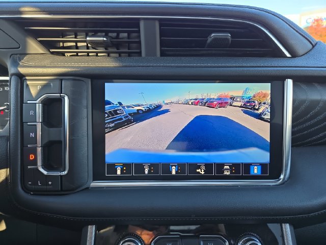 Used 2021 GMC Yukon XL Denali AWD/4WD image 27