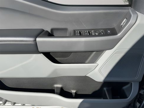 Used 2024 Ford F250 XLT w/ 360-Degree Camera Package image 26