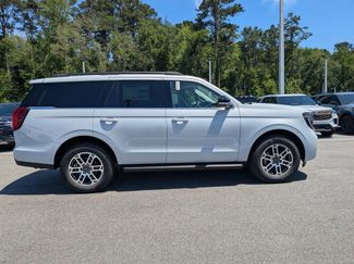 New 2026 Ford Expedition Active RWD video 3