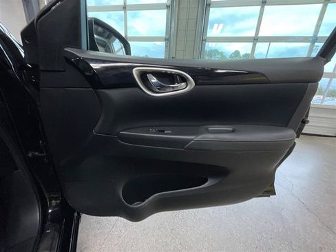 Used 2019 Nissan Sentra SV FWD image 27