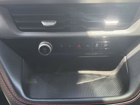 Used 2026 Ford Explorer ST-Line RWD image 23