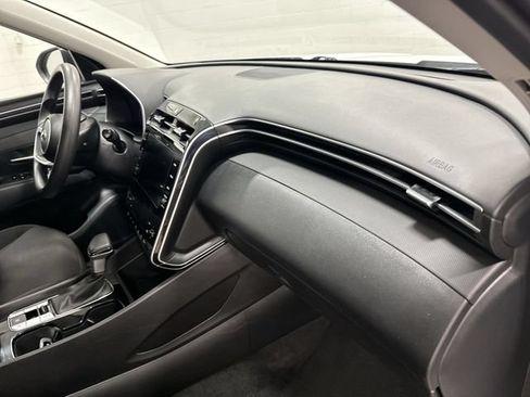 Used 2024 Hyundai Tucson SEL FWD image 17