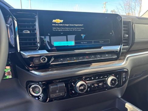 New 2025 Chevrolet Silverado 1500 RST image 22