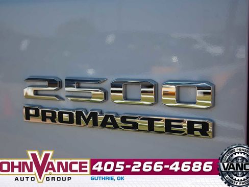Used 2023 RAM ProMaster 2500 w/ Driver Convenience Group image 6