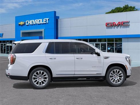 New 2026 GMC Yukon Denali image 5