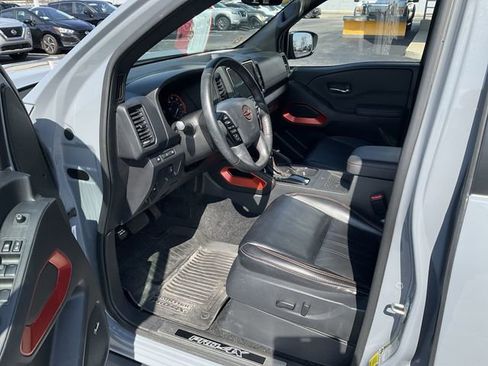 Certified 2024 Nissan Frontier PRO-4X w/ Pro Premium Package AWD/4WD image 10