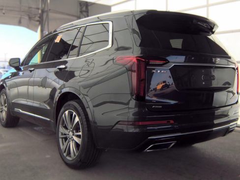 Used 2020 Cadillac XT6 Premium Luxury AWD/4WD image 4