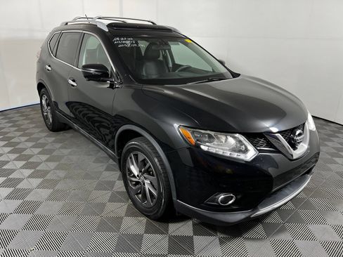 Used 2016 Nissan Rogue SL w/ SL Premium Package FWD image 3
