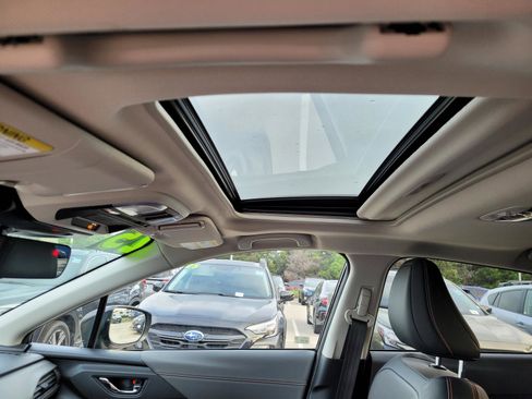 Certified 2025 Subaru Crosstrek 2.5i Limited w/ Crosstrek Mirror Package AWD/4WD image 15