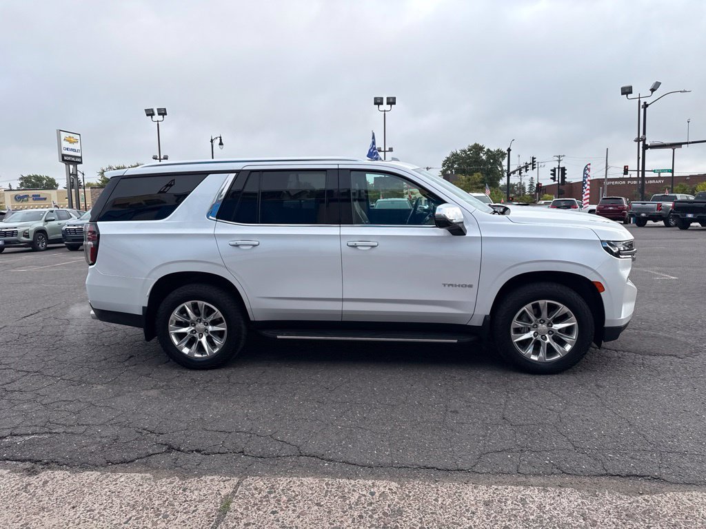 Used 2021 Chevrolet Tahoe Premier w/ Premium Package AWD/4WD image 9