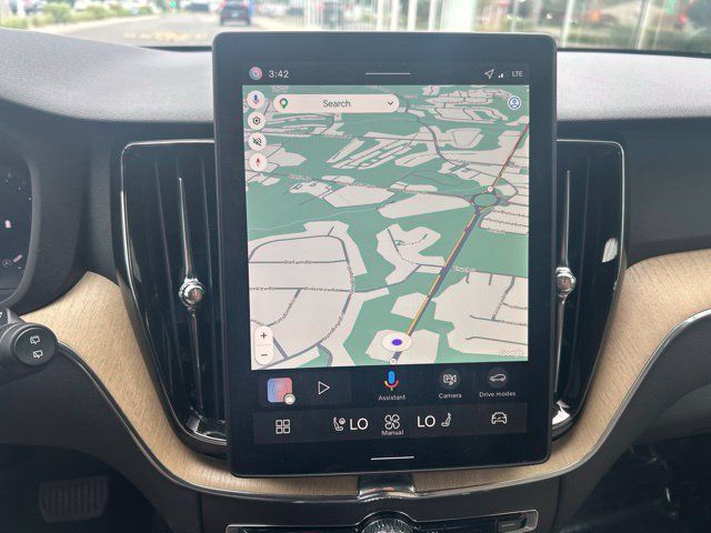 Used 2026 Volvo XC60 B5 Plus AWD/4WD image 24
