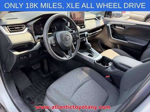 Certified 2024 Toyota RAV4 XLE AWD/4WD image 20