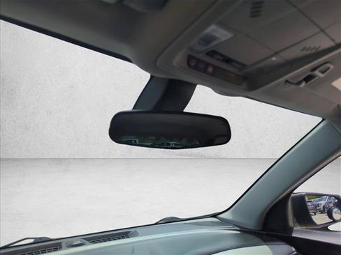 Used 2018 Chevrolet Equinox LS w/ LPO, Cargo Package FWD image 11
