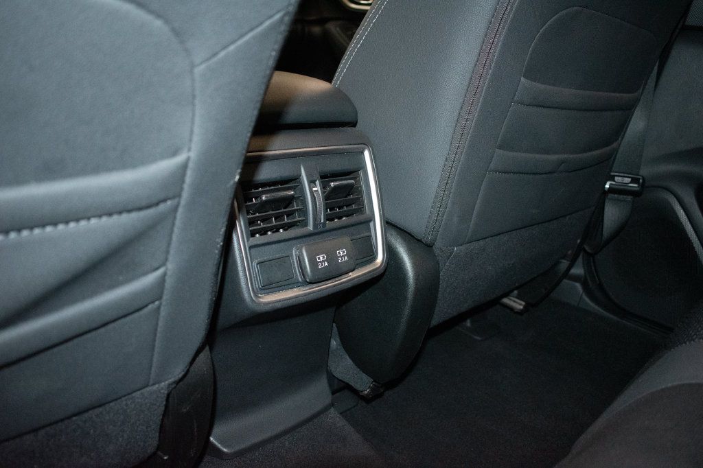 Used 2021 Subaru Forester Premium AWD/4WD image 23
