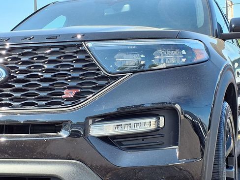 Certified 2023 Ford Explorer ST w/ Equipment Group 401A AWD/4WD image 33