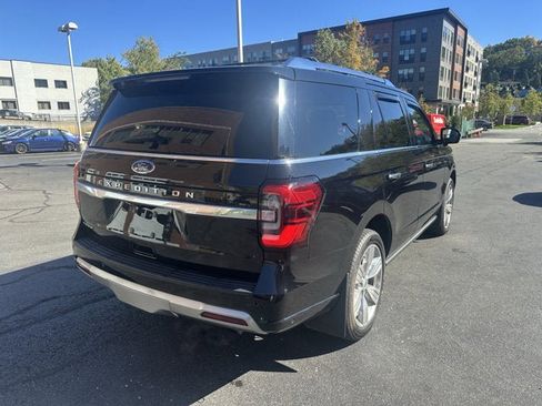 Used 2022 Ford Expedition Platinum image 5