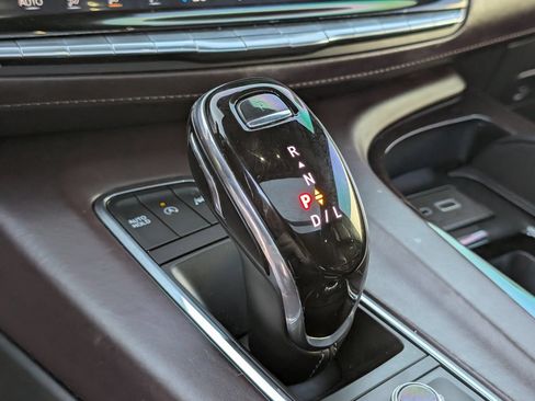 Certified 2023 Cadillac Escalade Sport Platinum AWD/4WD image 21