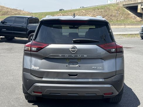 Used 2023 Nissan Rogue SL w/ SL Premium Package AWD/4WD image 4