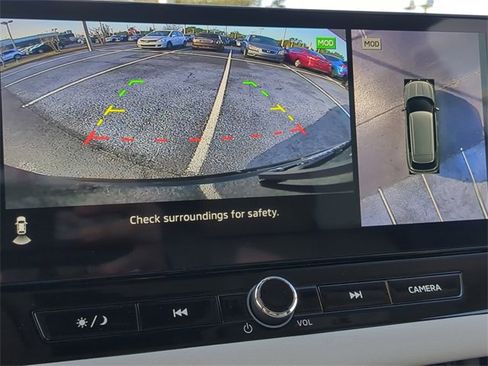 New 2025 Mitsubishi Outlander AWD image 27