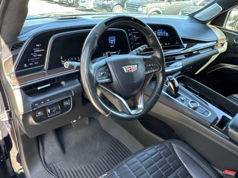 Used 2021 Cadillac Escalade Sport Platinum w/ Heavy-Duty Trailer Package image 24