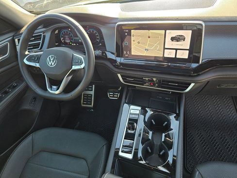 New 2024 Volkswagen Atlas Cross Sport SEL R-Line AWD/4WD image 11