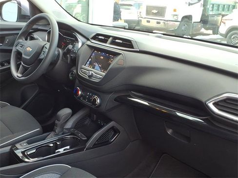 Used 2023 Chevrolet TrailBlazer LT image 21