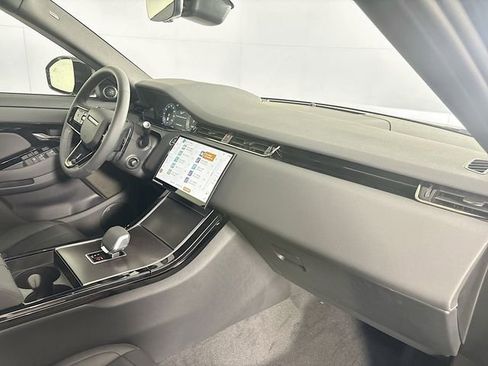 New 2026 Land Rover Range Rover Evoque Dynamic SE image 27