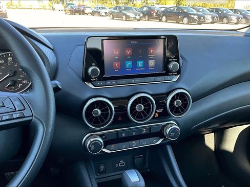 Certified 2025 Nissan Sentra S image 6