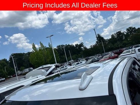 Used 2023 Chevrolet Silverado 1500 High Country w/ High Country Premium Package AWD/4WD image 8