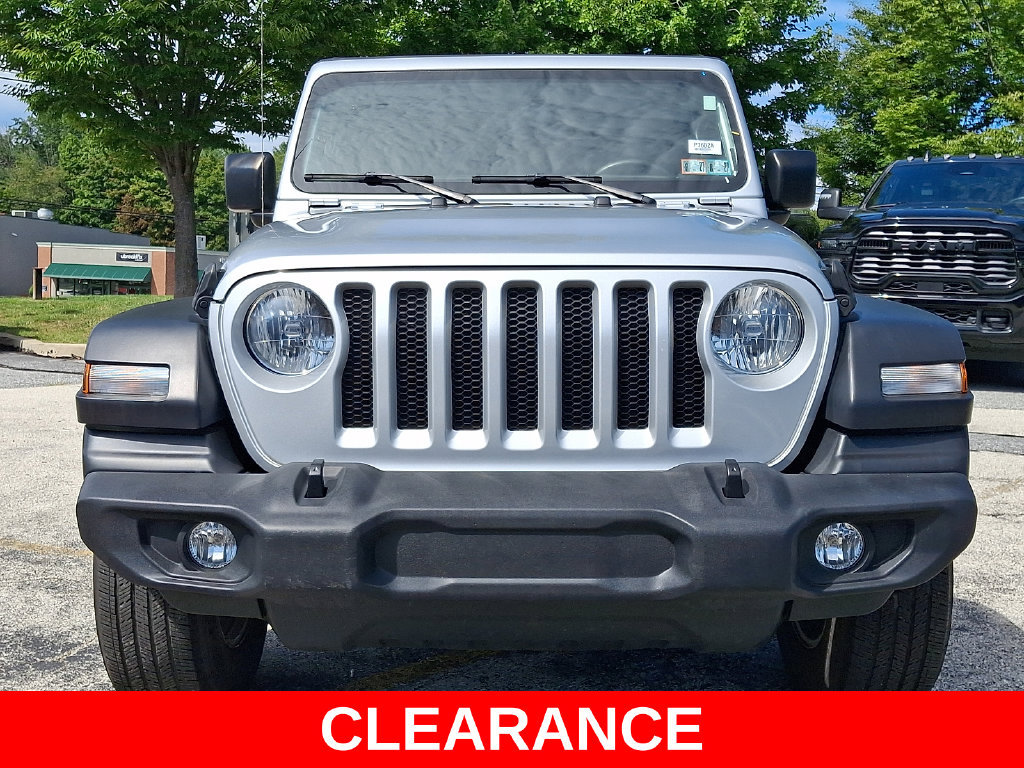 Used 2022 Jeep Wrangler Unlimited Sport AWD/4WD image 2