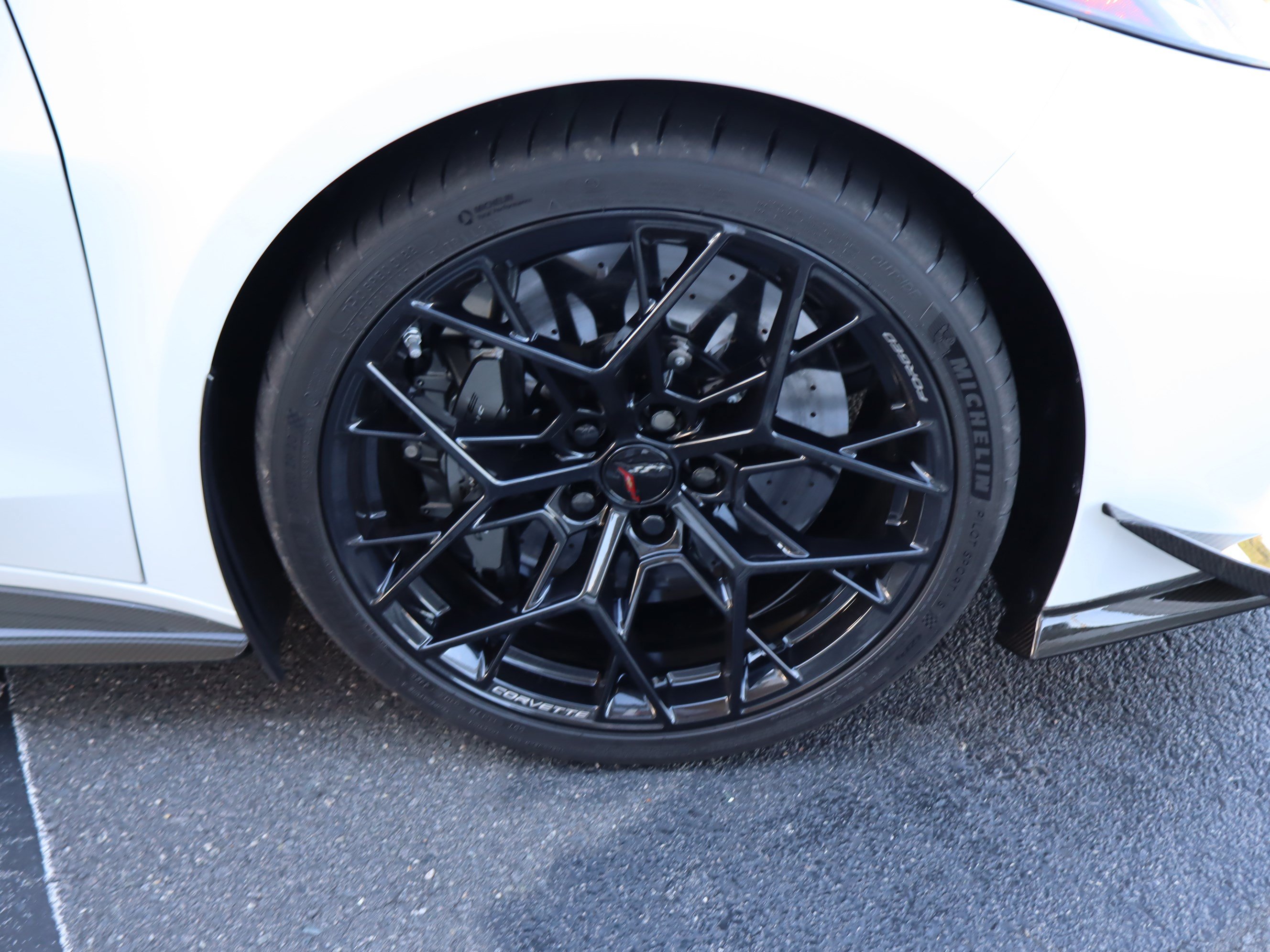 Used 2026 Chevrolet Corvette ZR1 w/ ZR1 Carbon Fiber Aero Package RWD image 37
